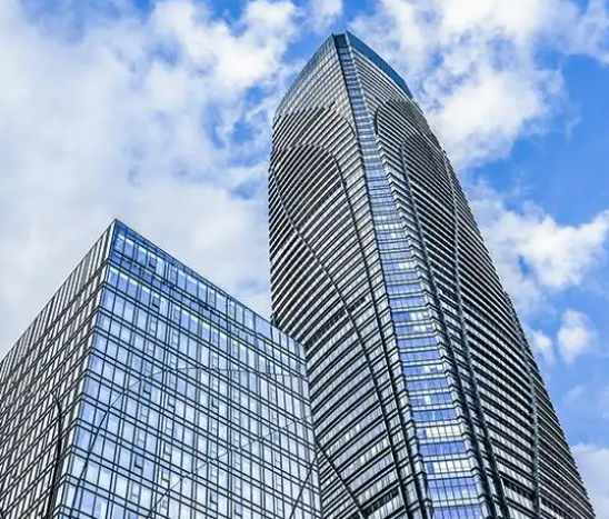 开口互感器与闭口互感器选型对比：工厂配电监测场景下的精度与安装差异分析