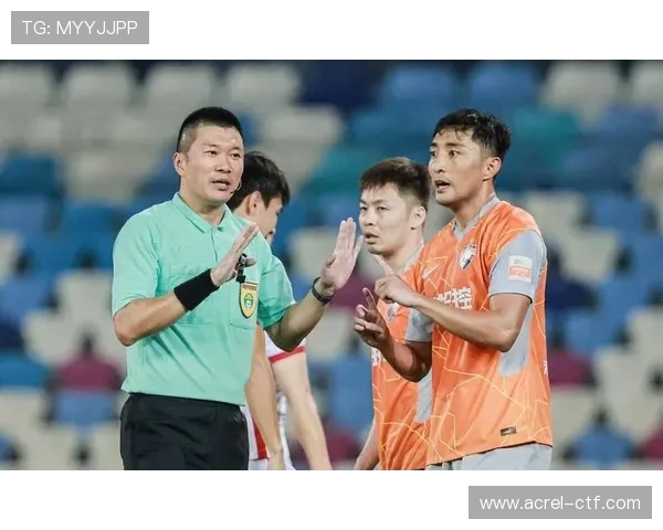 足协杯焦点战裁判组出炉甘树然主哨英博对阵国安黄翼担任视频助理裁判